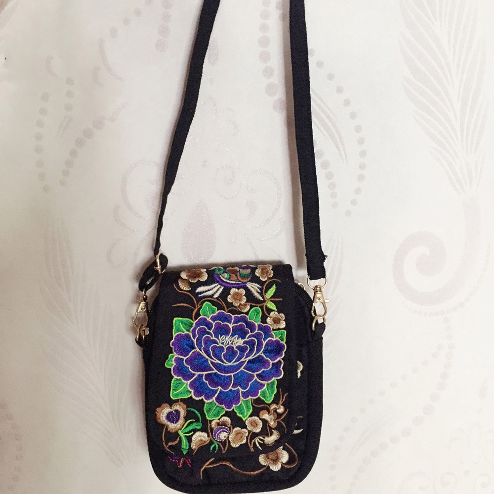 Small Embroidered Canvas Vintage Shoulder Bag | Top Tier Style